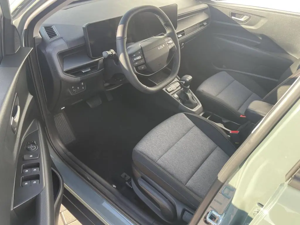 KIA Stonic SE SPIN 7DCT  1,0 T-GDi / 74kW