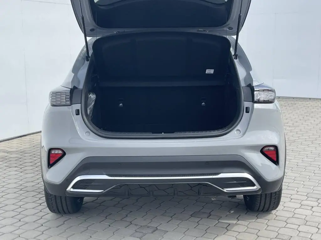 KIA XCeed STEEL EDITION 7DCT 1,6 T-GDi / 110kW