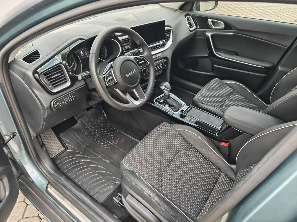 KIA XCeed TOP 7DCT 1,5 T-GDi / 118kW