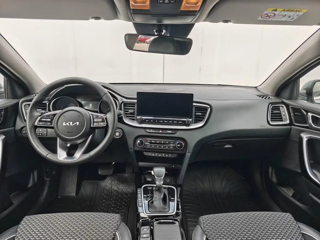 KIA XCeed TOP 7DCT 1,5 T-GDi / 118kW