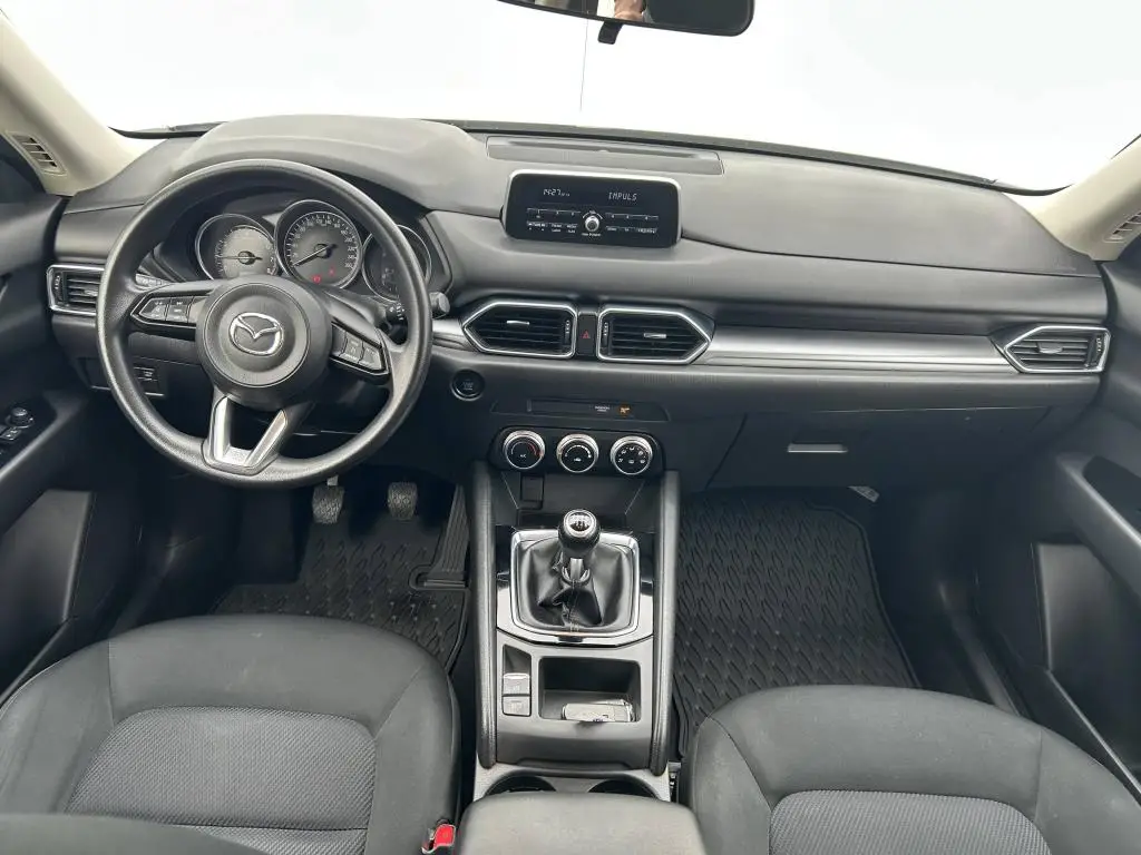 Mazda CX-3 Mazda CX-5  / 121kW