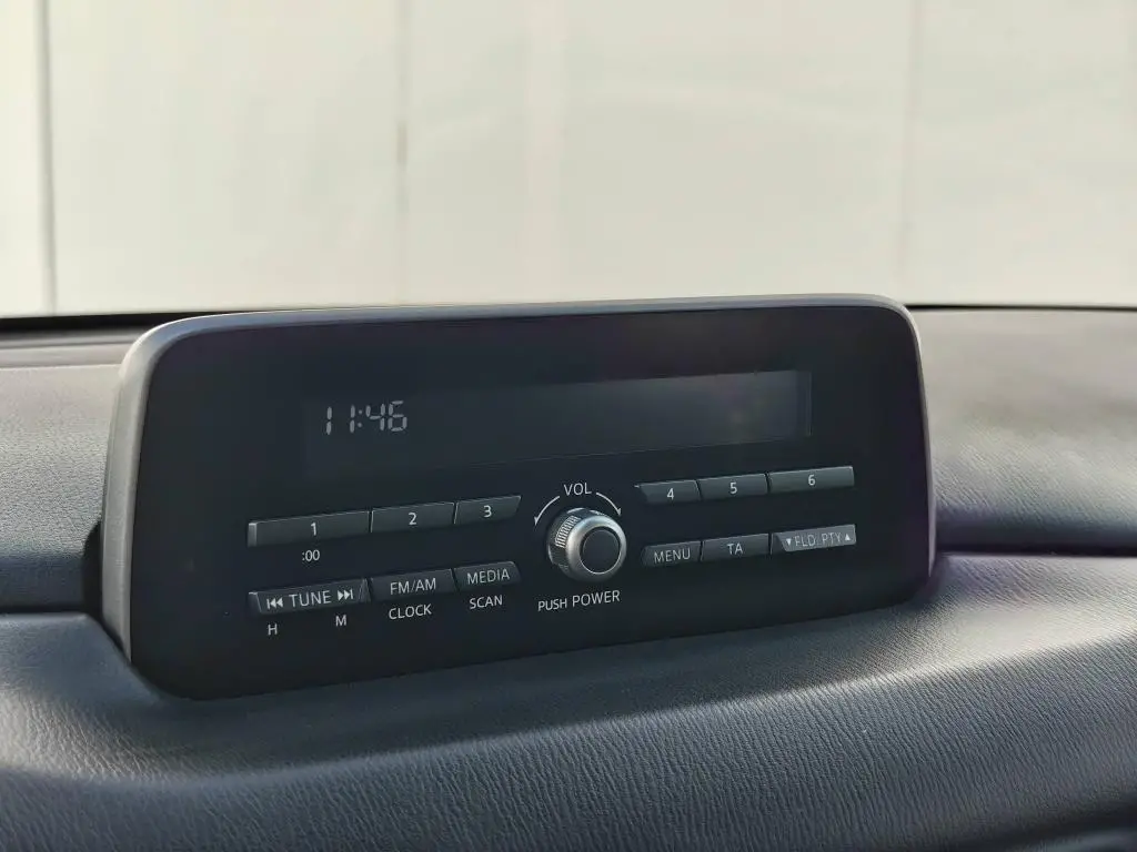 Mazda CX-3 Mazda CX-5  / 121kW