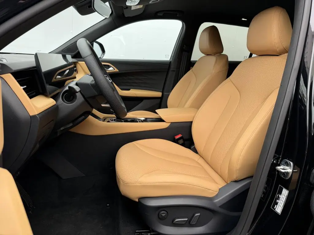 MG HS EXCLUSIVE HEV 1,5TGI / 165kW