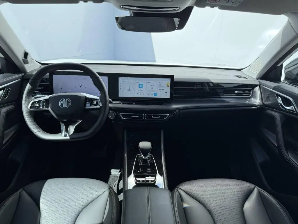 MG HS EXCLUSIVE PHEV 1,5TGI / 200kW