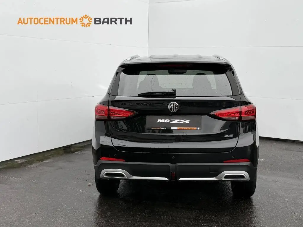 MG ZS ELEGANCE 5MP 1,5i / 85kW