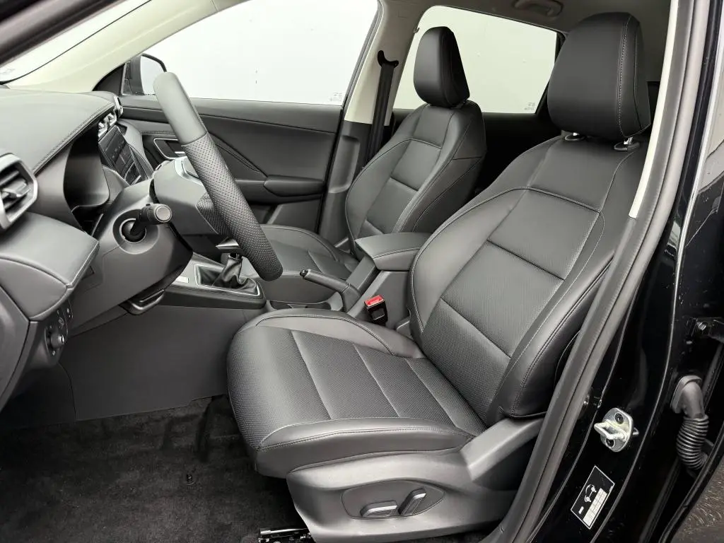 MG ZS ELEGANCE 5MP 1,5i / 85kW