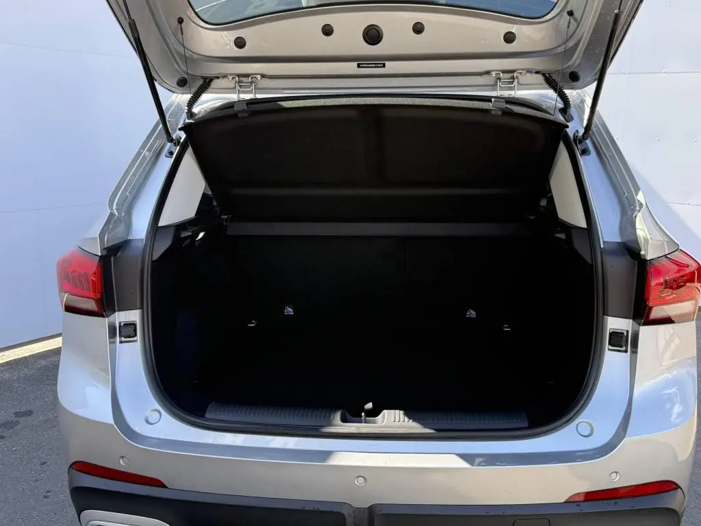 MG ZS ELEGANCE 5MP 1,5i / 85kW