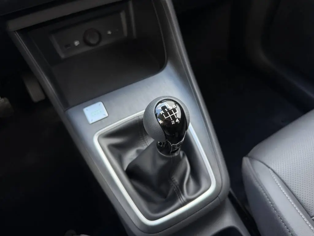 MG ZS ELEGANCE 5MP 1,5i / 85kW