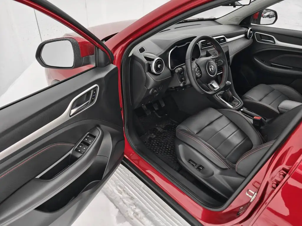 MG ZS Emotion Plus 5MP 1,5DVVT / 78kW