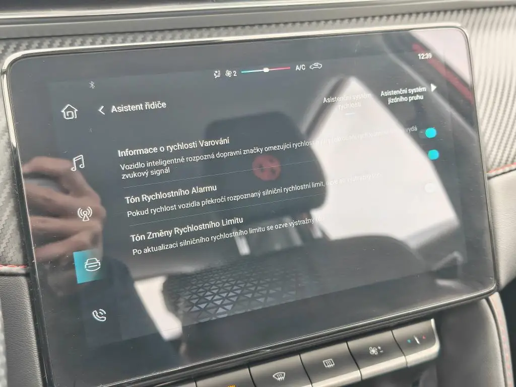 MG ZS Emotion Plus 5MP 1,5DVVT / 78kW