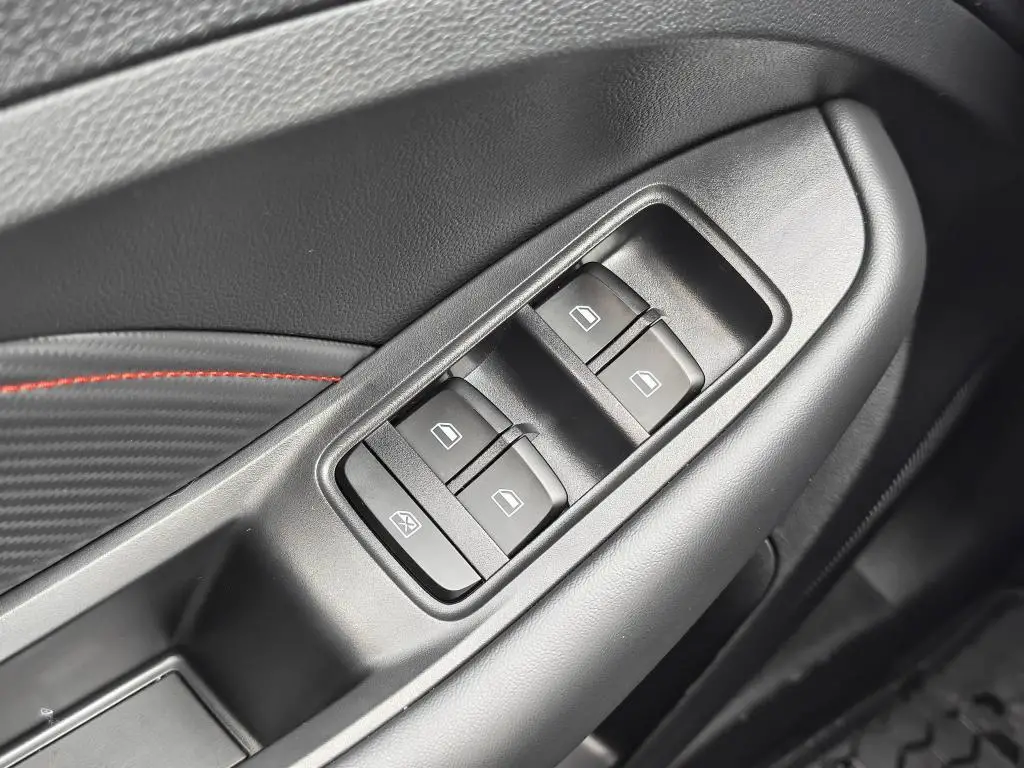 MG ZS Emotion Plus 5MP 1,5DVVT / 78kW