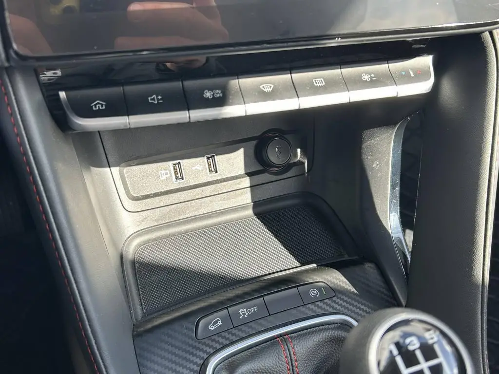 MG ZS Essential Plus 5MP 1,5DVVT / 78kW