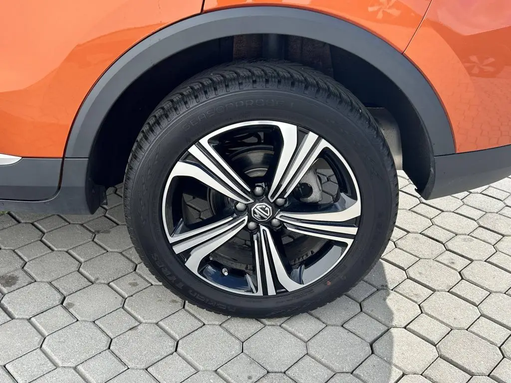 MG ZS Essential Plus 5MP 1,5DVVT / 78kW