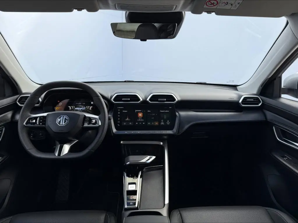 MG ZS Hybrid+ Exclusive AT 1,5 / 145kW