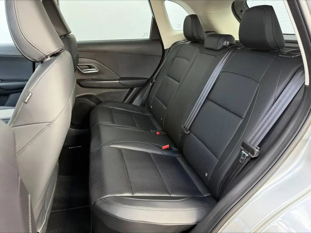 MG ZS Hybrid+ Exclusive AT 1,5 / 145kW