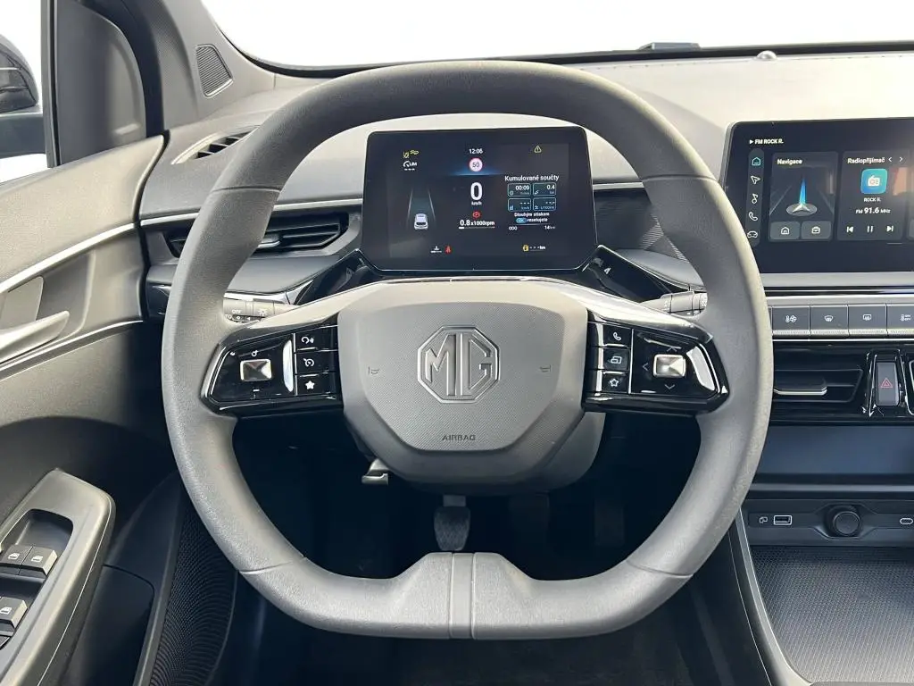 MG3 ELEGANCE 5MT 1,5i / 85kW