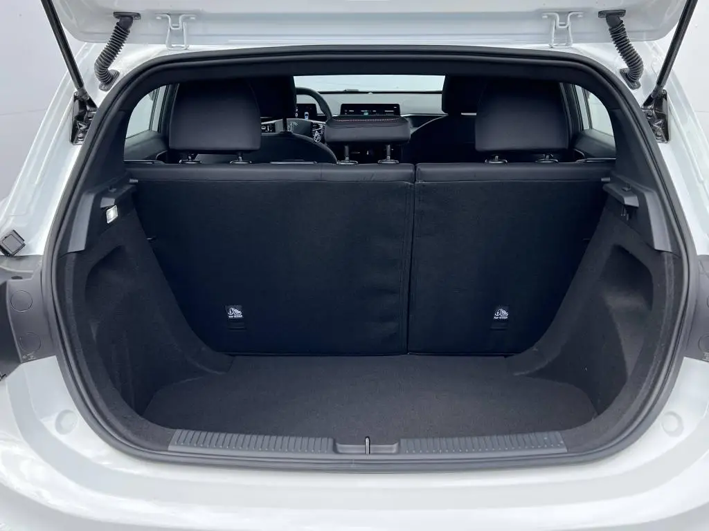 MG3 EXCITE 5MT 1,5i / 85kW