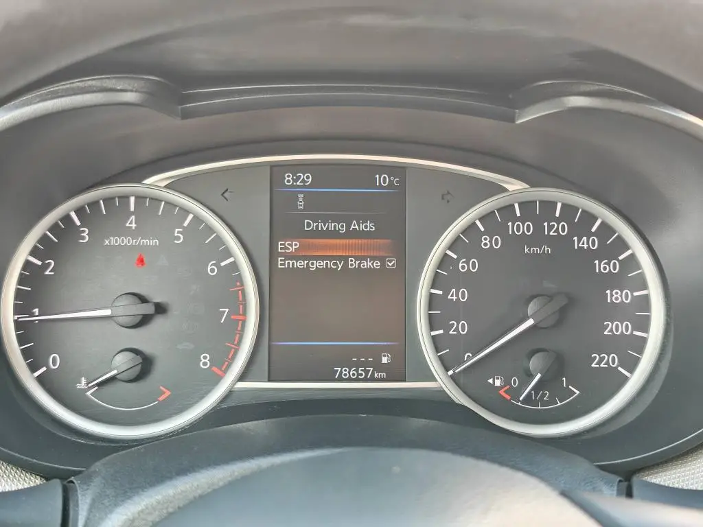 Nissan Micra Micra 0,9 i 1,0 / 66kW