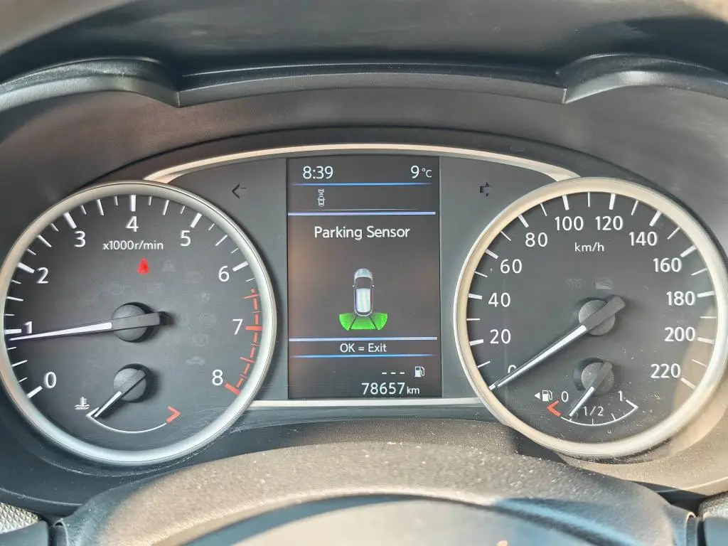 Nissan Micra Micra 0,9 i 1,0 / 66kW