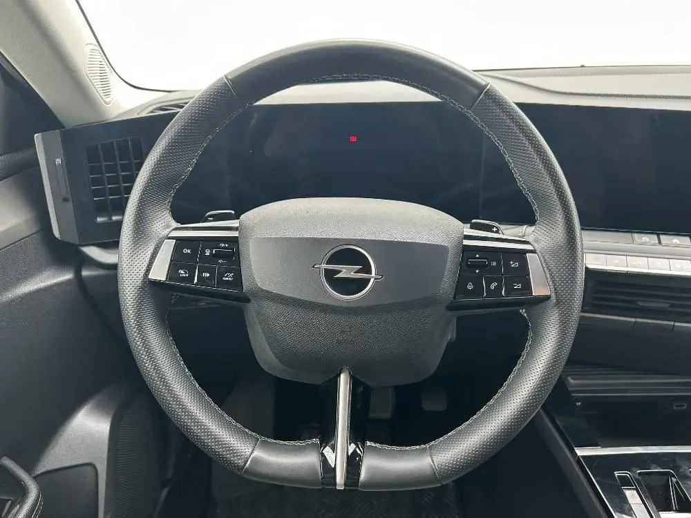 Opel Astra Elegance AT8 1,2 TURBO / 96kW