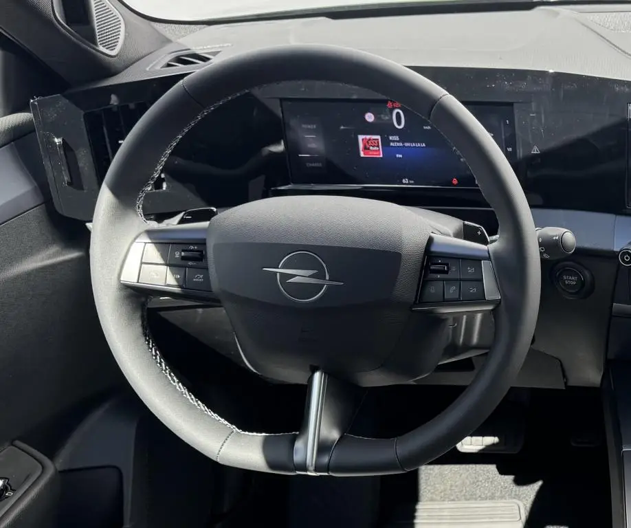 Opel Astra ST Edition eDCT6 1,2 TURBO / 107kW