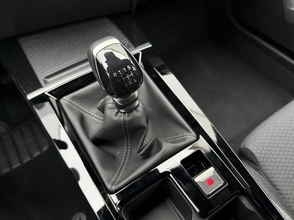 Opel Astra ST Edition MT6 1,2 TURBO / 96kW