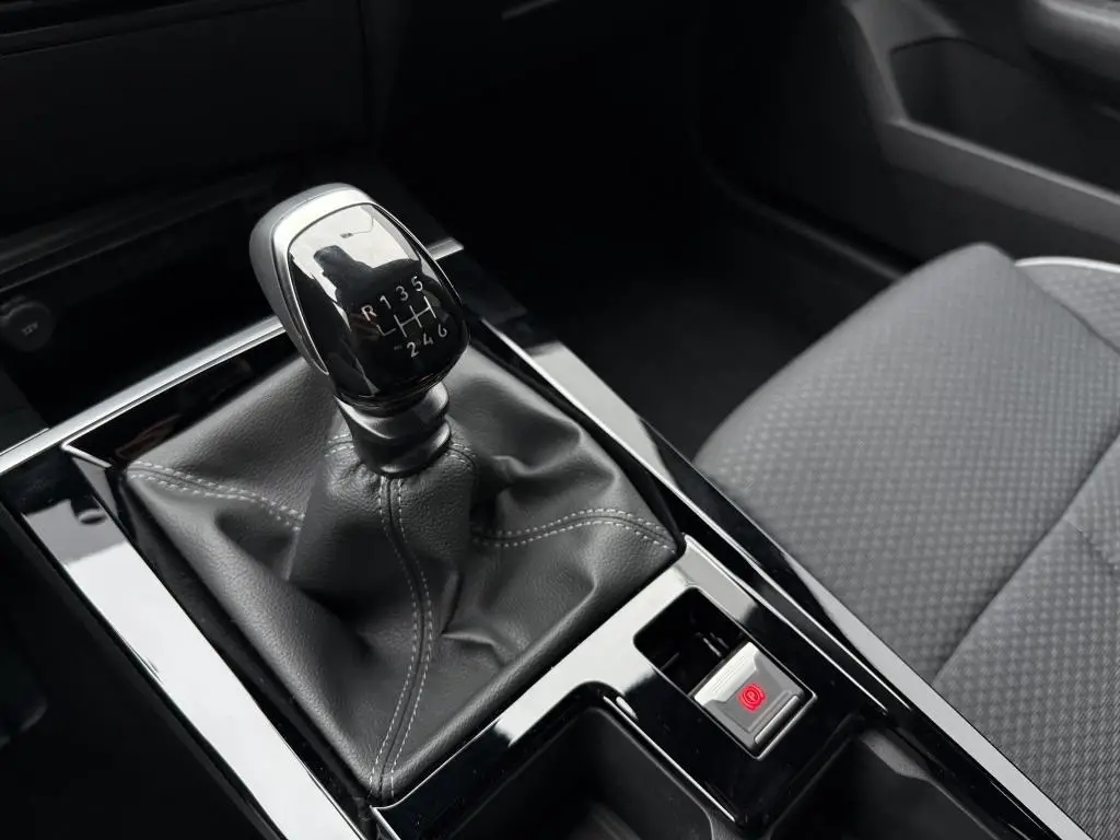 Opel Astra ST Edition MT6 1,2 TURBO / 96kW