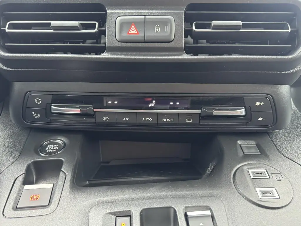 Opel Combo  Combi Edition Plus L1 AT8 1,5 CDTi / 96kW