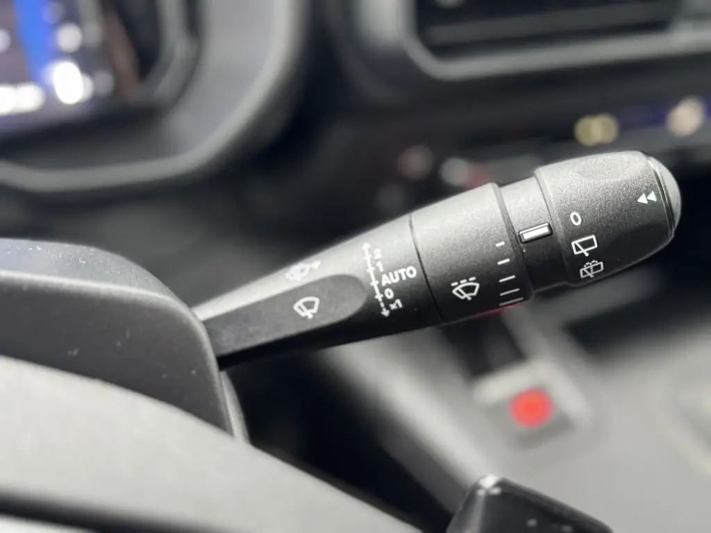 Opel Combo  Combi Edition Plus L1 AT8 1,5 CDTi / 96kW