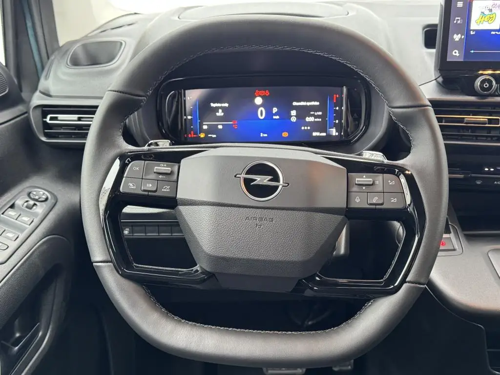 Opel Combo  Combi Edition Plus L1 AT8 1,5 CDTi / 96kW