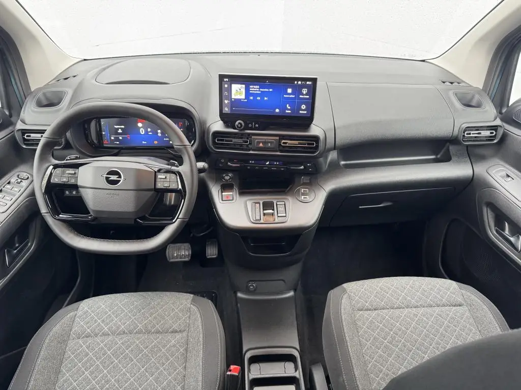 Opel Combo  Combi Edition Plus L1 AT8 1,5 CDTi / 96kW