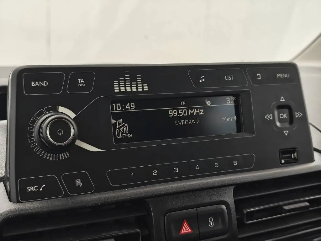 Opel Combo  Enjoy L1H1 MT6 1,2 TURBO / 81kW