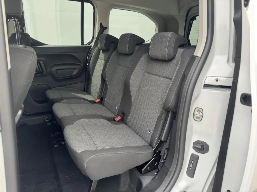 Opel Combo Life Combi Edition Plus L2H1 1,2 TURBO / 81kW