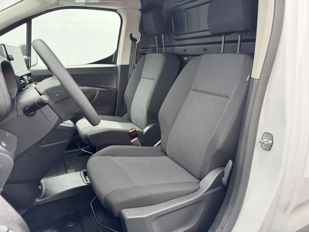 Opel Combo Van L2 (XL) 1.5 CDTi 102k MT6 1,5 CDTi / 75kW