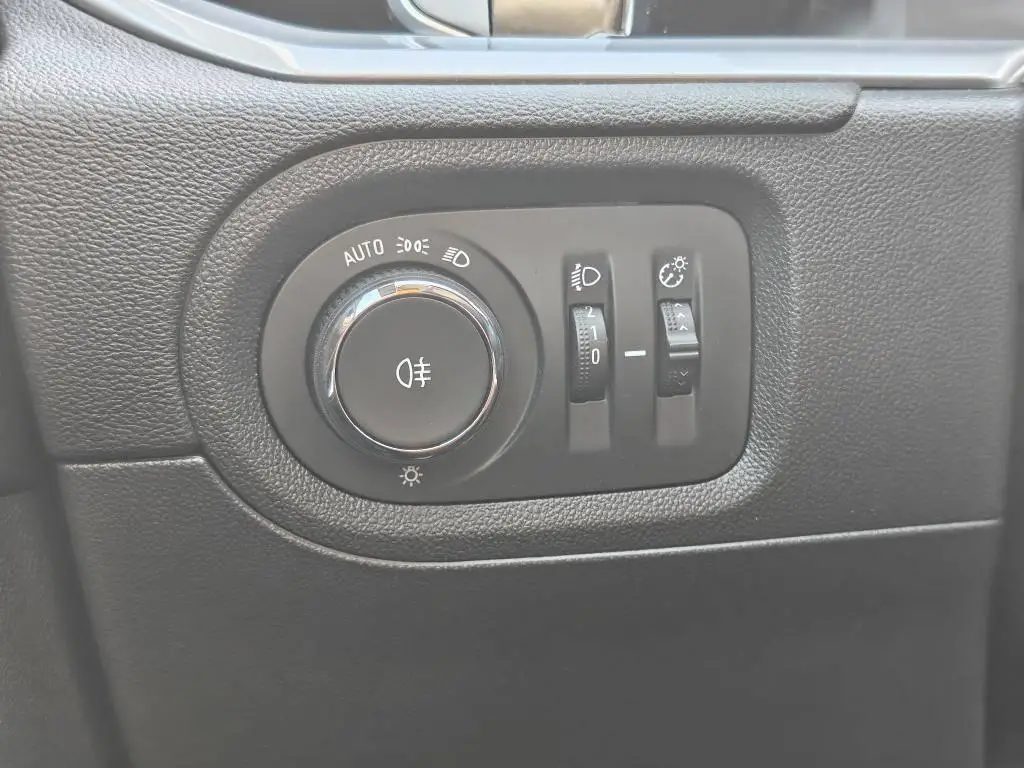 Opel Grandland Grandland MT6 1,2 TURBO / 96kW