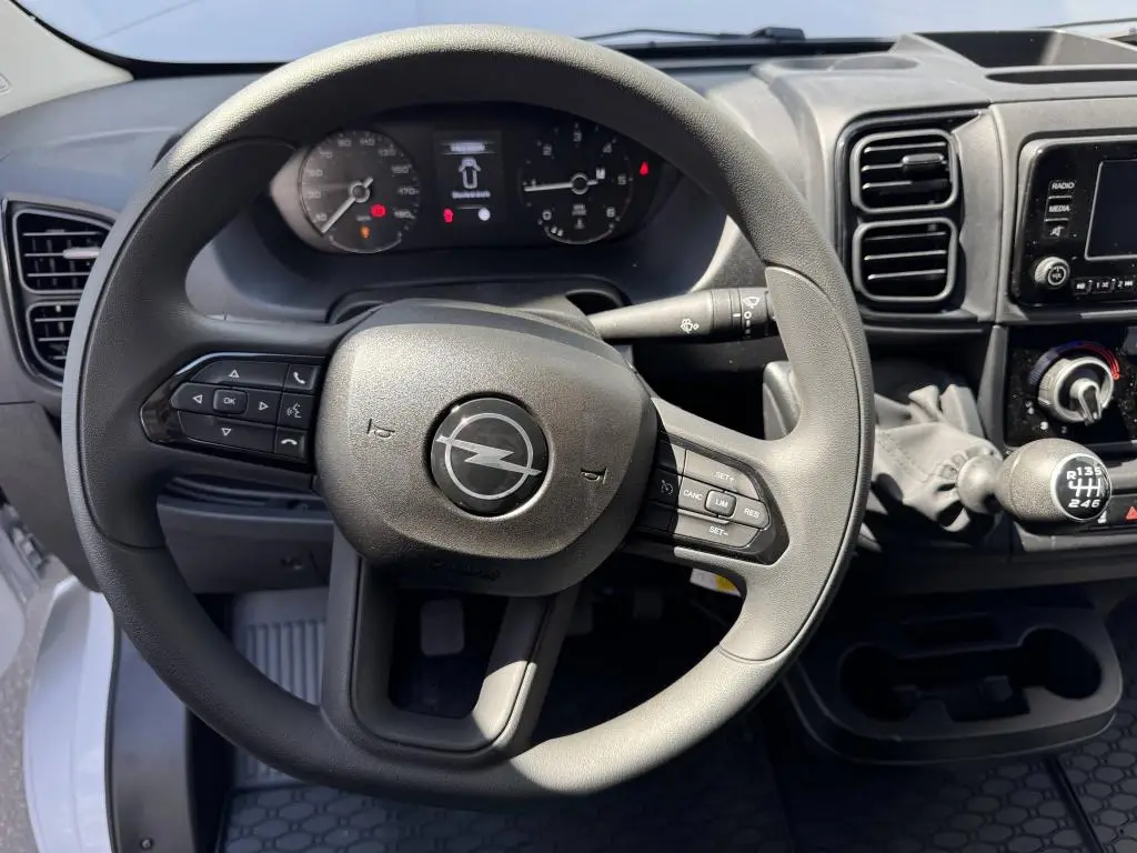 Opel Movano skříň L3H2 3500 6°MT 2,2 CDTi / 103kW