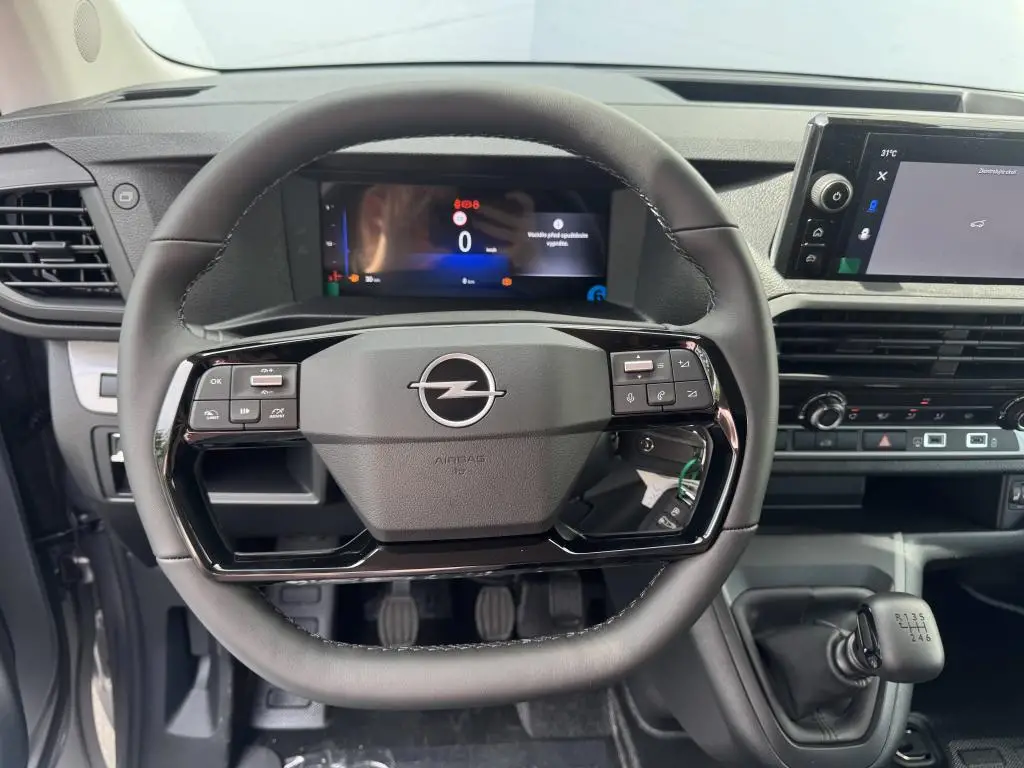 Opel Vivaro Van L2 (L) 2.2 CDTi 6°MT 2.2 CDTi / 110kW
