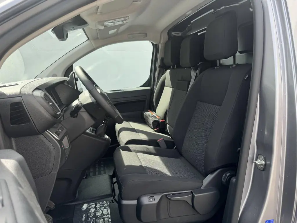 Opel Vivaro Van L2 (L) 2.2 CDTi 6°MT 2.2 CDTi / 110kW