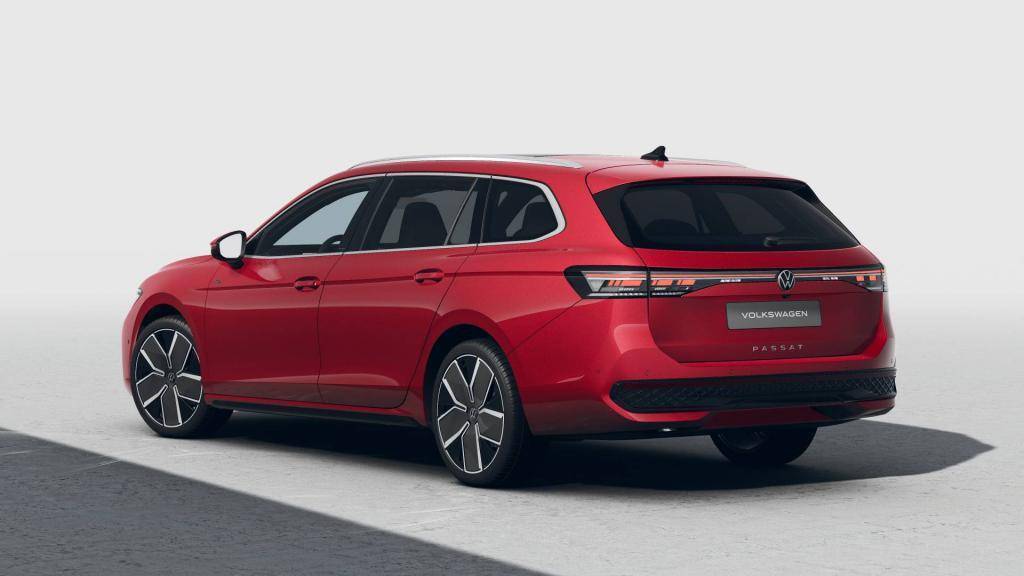 Volkswagen Passat R-Line People 7DSG 2,0TDI / 110kW