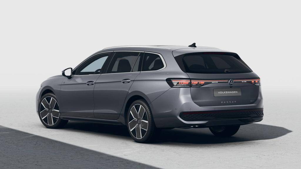 Volkswagen Passat R-Line People 7DSG 4M 2,0TDI / 142kW