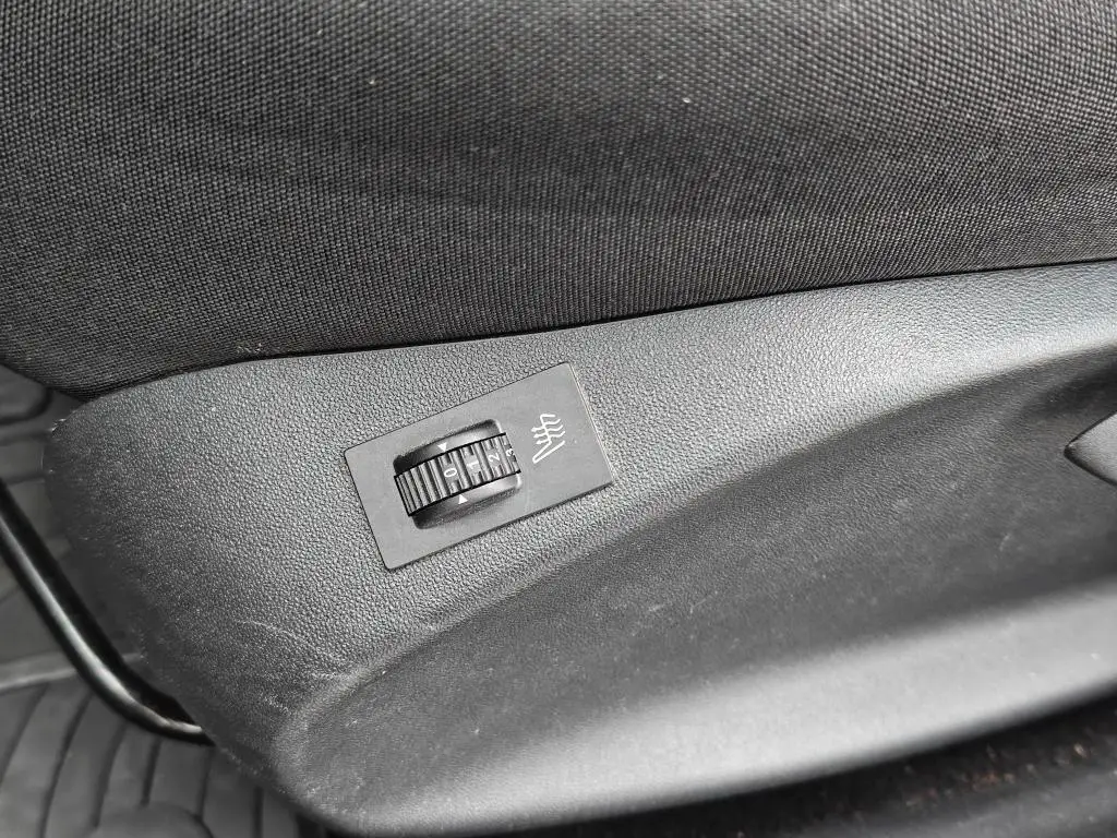 Peugeot 2008 ACTIVE 1.2 PureTech 110k S&S MAN5 1,2 PureTech / 81kW