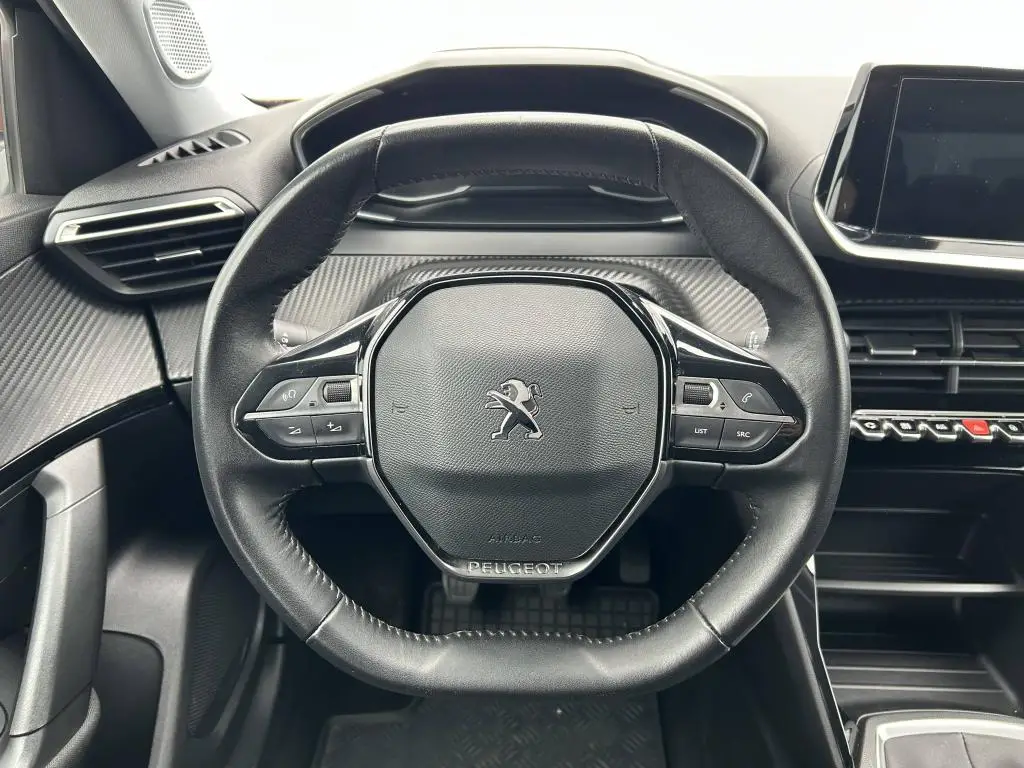 Peugeot 2008 ACTIVE S&S MAN6 1.2 PureTech / 75kW