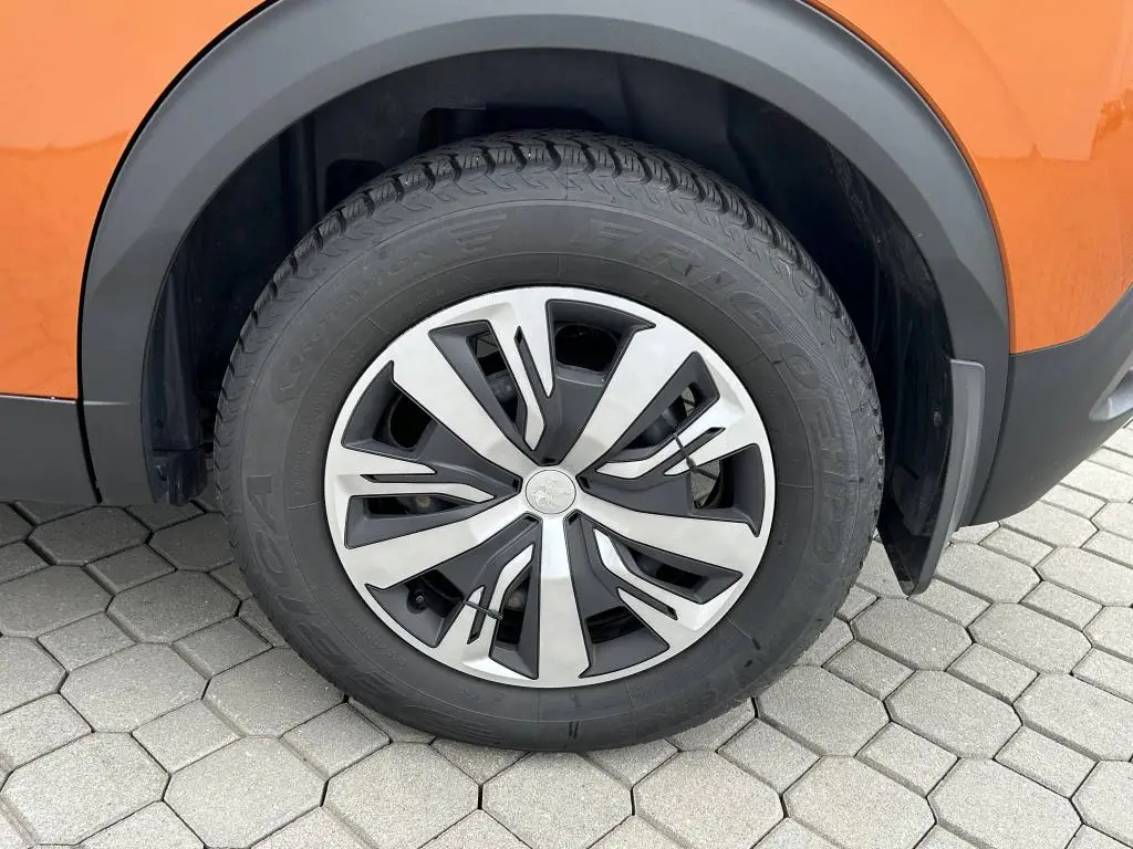 Peugeot 2008 ACTIVE S&S MAN6 1.2 PureTech / 75kW