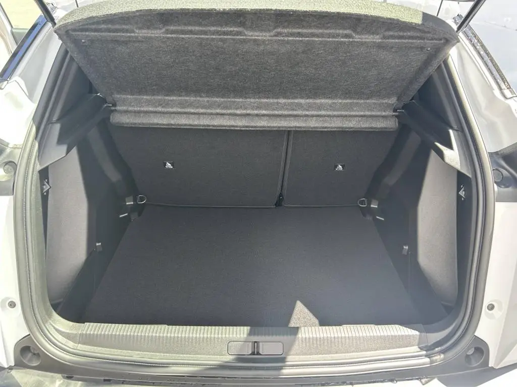 Peugeot 2008 STYLE S&S MAN6 1.2 PureTech / 75kW