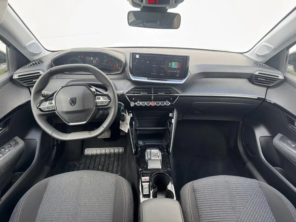 Peugeot 208 BUSINESS e-DCS6 Hybrid / 81kW