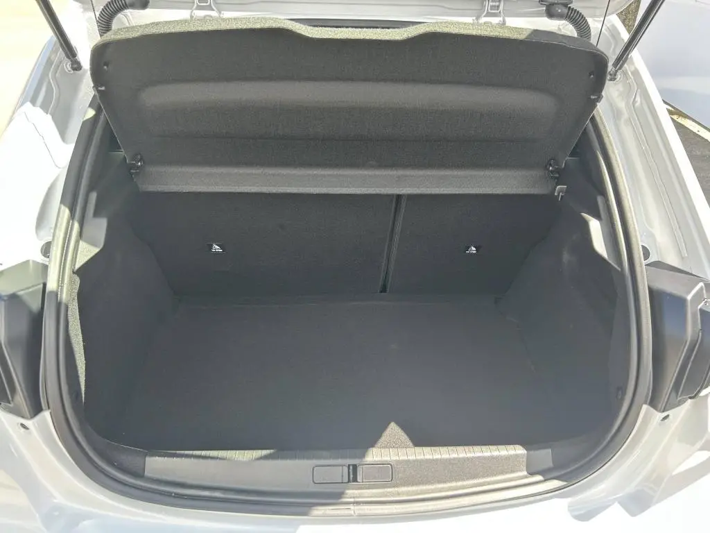 Peugeot 208 STYLE S&S MAN6 1,2 PureTech / 74kW