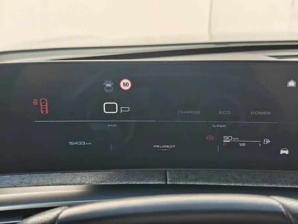 Peugeot 3008 GT Hybrid e-DCS6 1,2 / 100kW