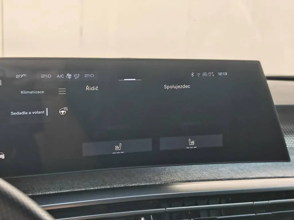 Peugeot 3008 GT Hybrid e-DCS6 1,2 / 100kW