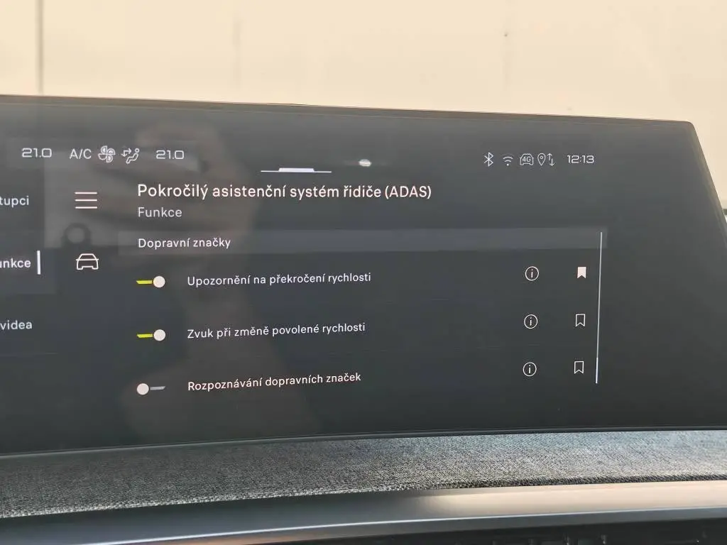 Peugeot 3008 GT Hybrid e-DCS6 1,2 / 100kW