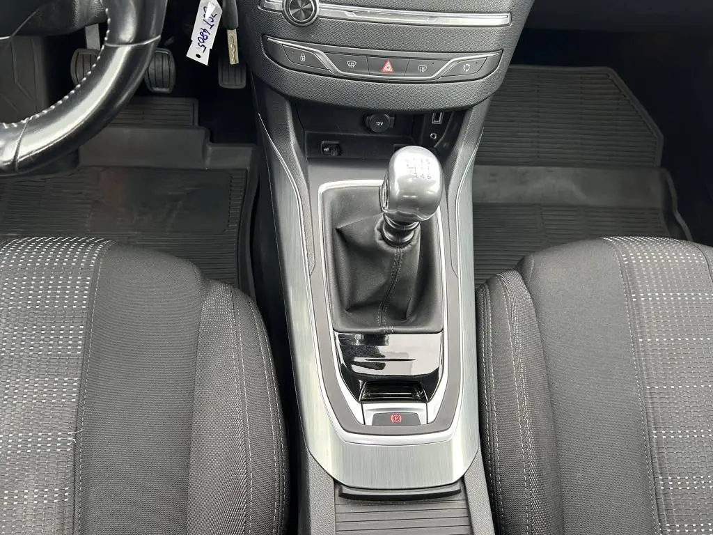 Peugeot 308 ACTIVE 1.2 PureTech 130 S&S MAN6 - monde 1.2 PureTech / 96kW